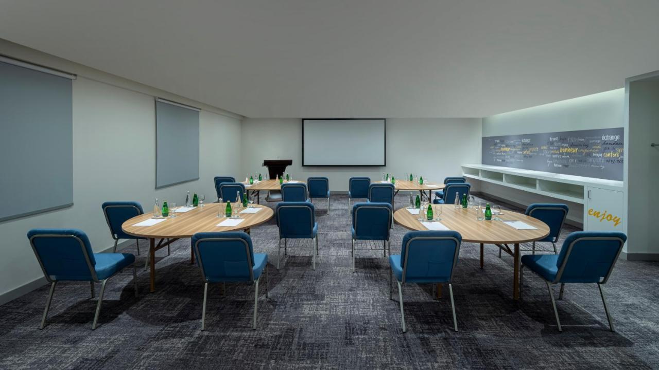 Ibis Jeddah Malik Road Hotell Eksteriør bilde