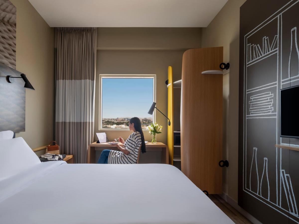 Ibis Jeddah Malik Road Hotell Eksteriør bilde