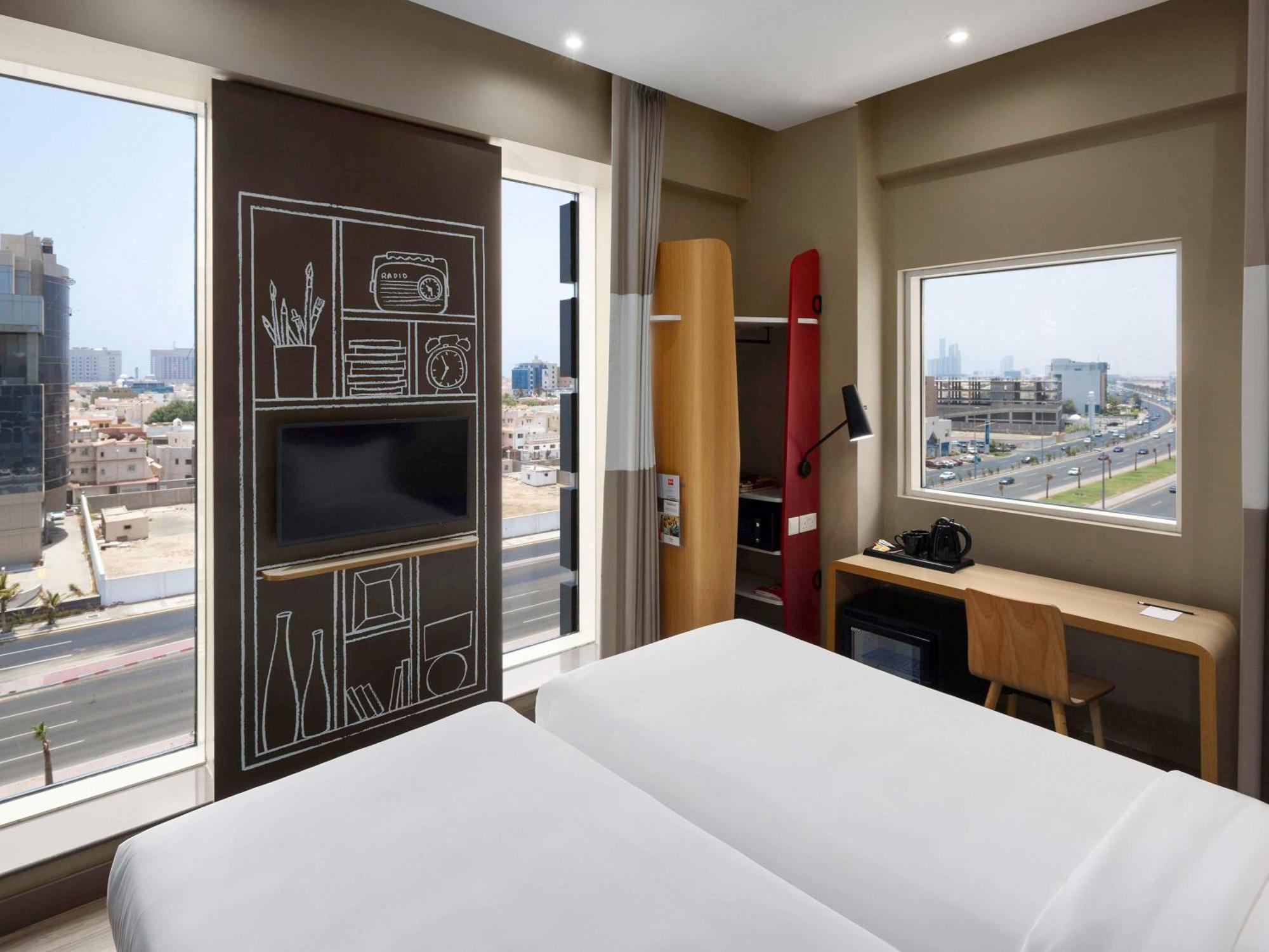 Ibis Jeddah Malik Road Hotell Eksteriør bilde