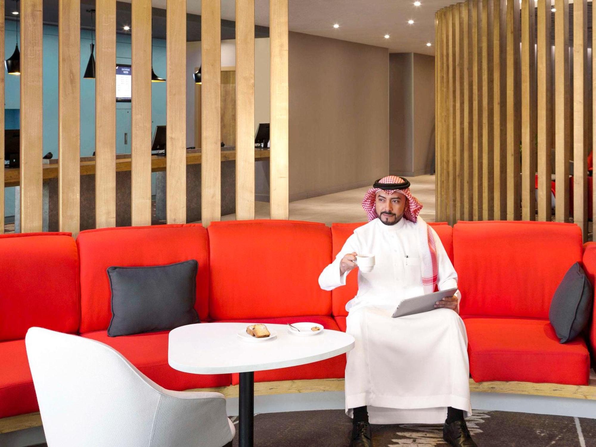 Ibis Jeddah Malik Road Hotell Eksteriør bilde