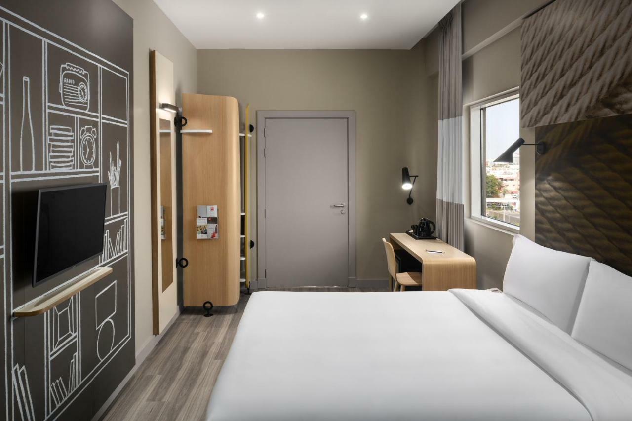 Ibis Jeddah Malik Road Hotell Eksteriør bilde