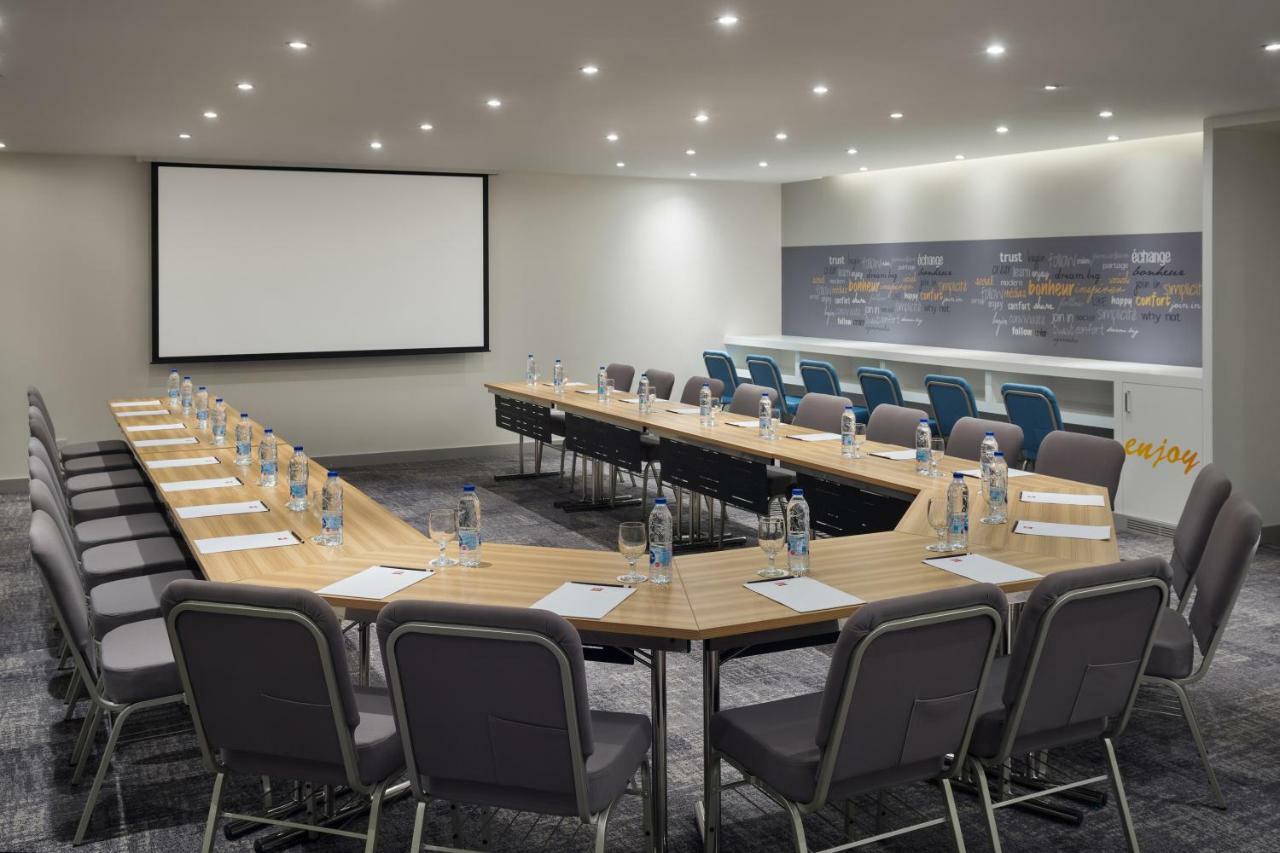 Ibis Jeddah Malik Road Hotell Eksteriør bilde